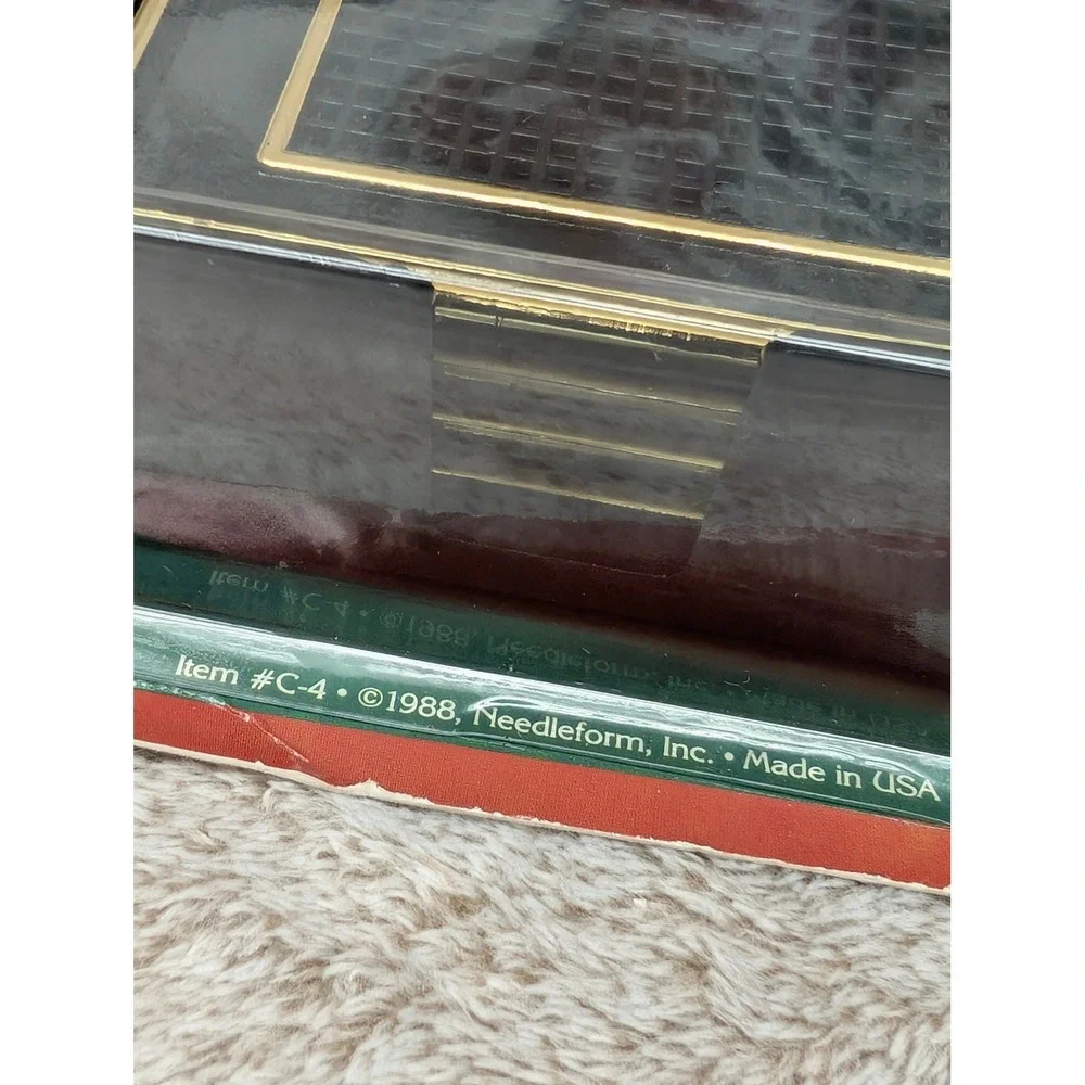 Needleform sealed new